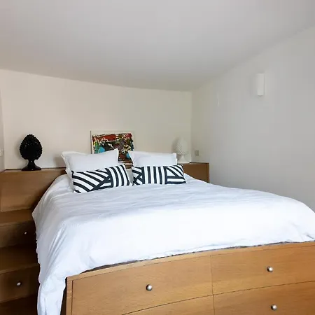 Chichi Apartment