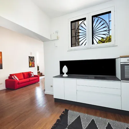 Chichi Apartment *
